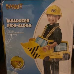Spirit Halloween bulldozer costume. Toddler size. Hat included. Makes sound!!
